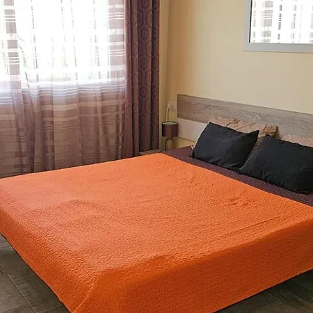 A Stone's Throw From The Golden Mile With Breathtaking Ocean And Mountain Views Apartment Playa de las Américas