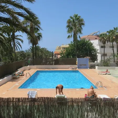 Apartamento A Stone's Throw From The Golden Mile With Breathtaking Ocean And Mountain Views *